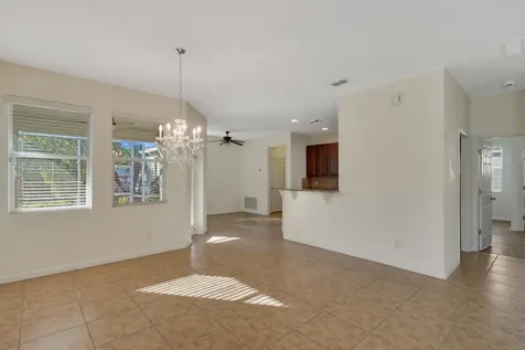 1450 Caddy Court Vero Beach FL 32966