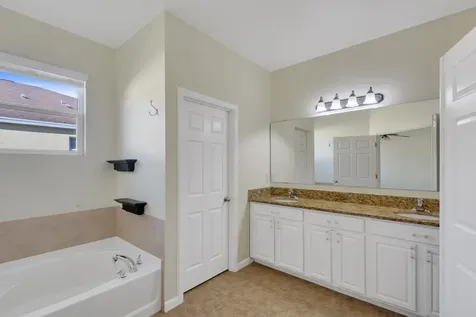 1450 Caddy Court Vero Beach FL 32966