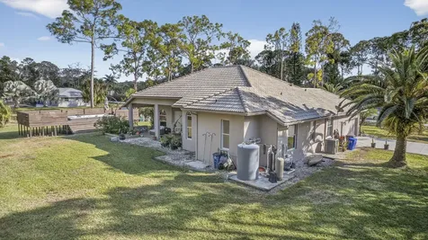 16107 86th Street Loxahatchee FL 33470