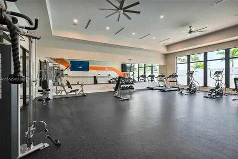 312 Ne 210th Way Miami FL 33179