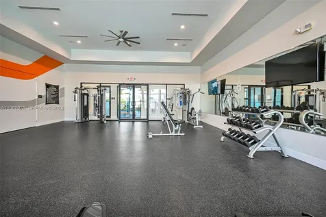 312 Ne 210th Way Miami FL 33179