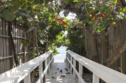 3604 S Ocean Boulevard Highland Beach FL 33487