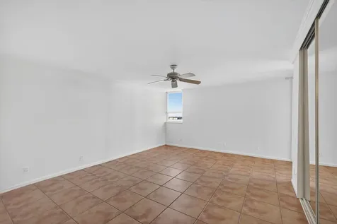 5280 N Ocean Drive Riviera Beach FL 33404