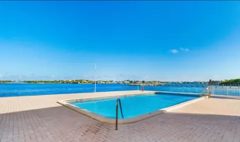Boynton Beach FL 33435
