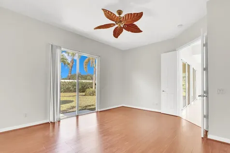 8851 Oldham Way Palm Beach Gardens FL 33412
