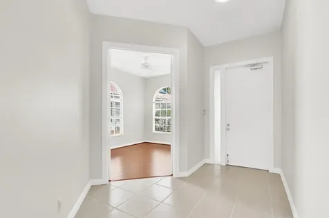 8851 Oldham Way Palm Beach Gardens FL 33412
