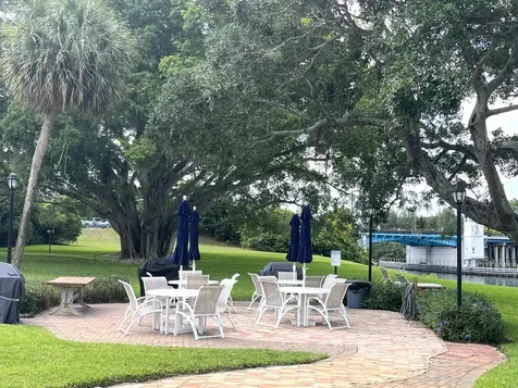 308 Golfview Road North Palm Beach FL 33408