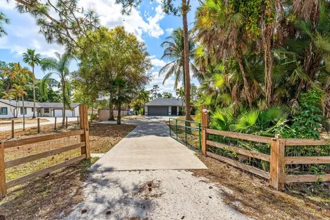 14936 22nd Road Loxahatchee Groves FL 33470