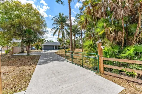 14936 22nd Road Loxahatchee Groves FL 33470