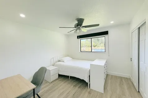 2055 Se West Dunbrooke Circle Port Saint Lucie FL 34952
