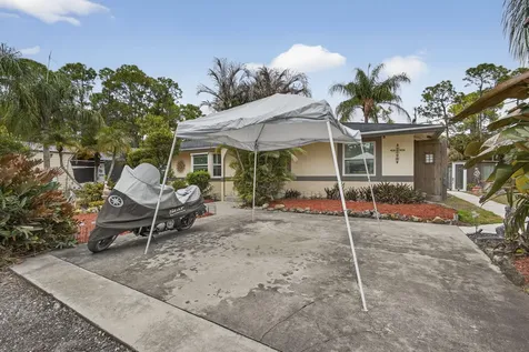 15773 85th Road Loxahatchee FL 33470