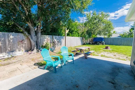 471 Se Lamon Lane Port Saint Lucie FL 34983