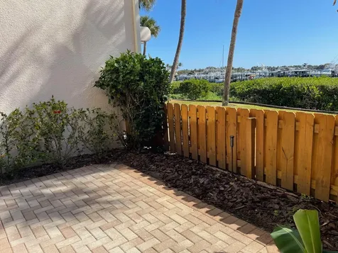 1660 Twelve Oaks Way North Palm Beach FL 33408