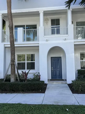 1241 Via De Fossi Boynton Beach FL 33426