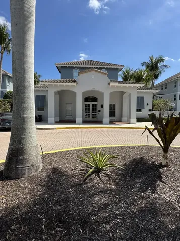 1241 Via De Fossi Boynton Beach FL 33426