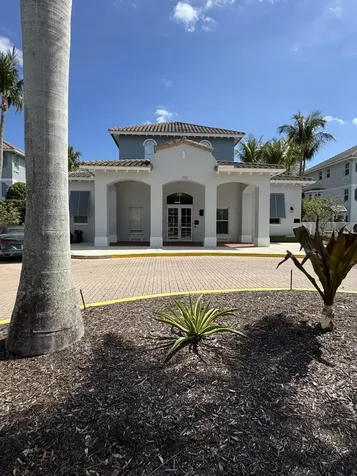 1241 Via De Fossi Boynton Beach FL 33426
