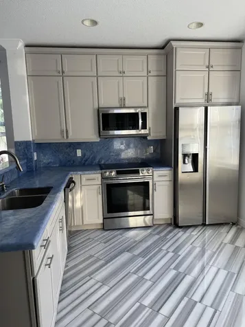 1241 Via De Fossi Boynton Beach FL 33426
