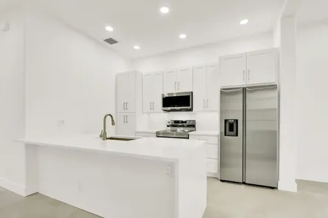 2601 Nw 7th Street Boynton Beach FL 33426