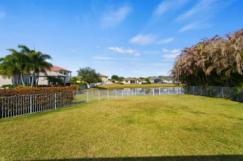 11460 Sw Waldorf Court Port Saint Lucie FL 34987
