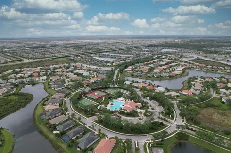 11460 Sw Waldorf Court Port Saint Lucie FL 34987