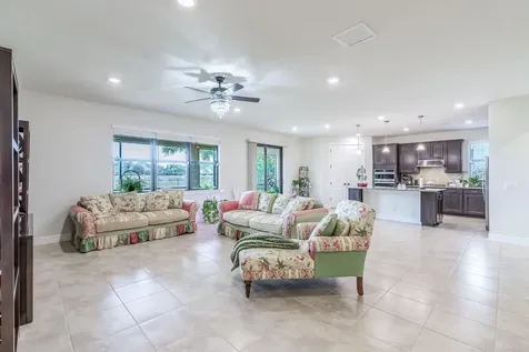 744 Se Villandry Way Port Saint Lucie FL 34983