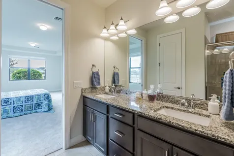 744 Se Villandry Way Port Saint Lucie FL 34983