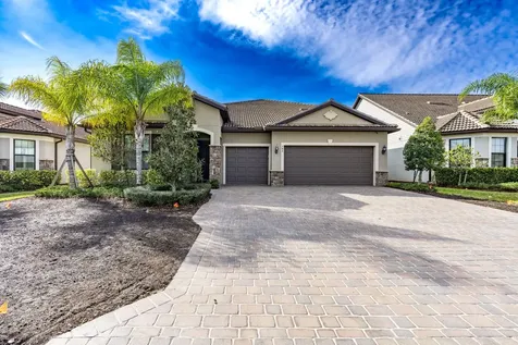 744 Se Villandry Way Port Saint Lucie FL 34983
