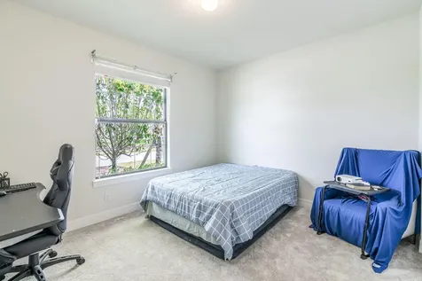 744 Se Villandry Way Port Saint Lucie FL 34983