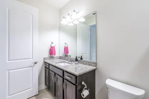 744 Se Villandry Way Port Saint Lucie FL 34983