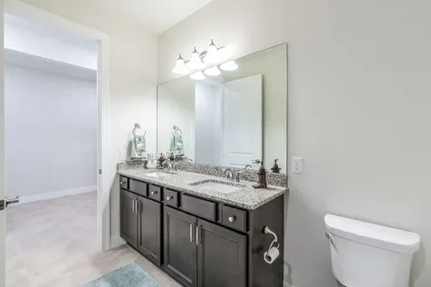 744 Se Villandry Way Port Saint Lucie FL 34983