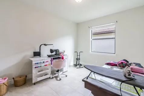 744 Se Villandry Way Port Saint Lucie FL 34983