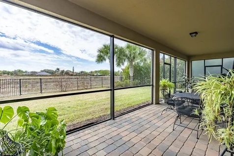 744 Se Villandry Way Port Saint Lucie FL 34983
