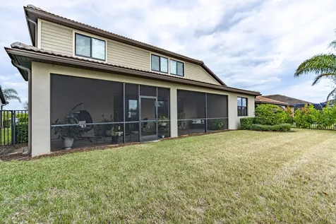 744 Se Villandry Way Port Saint Lucie FL 34983