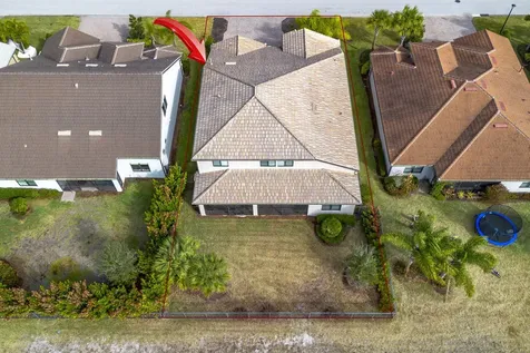 744 Se Villandry Way Port Saint Lucie FL 34983
