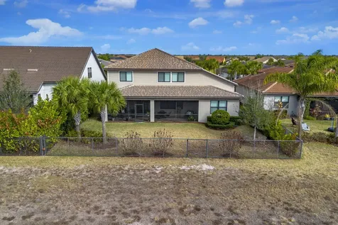 744 Se Villandry Way Port Saint Lucie FL 34983