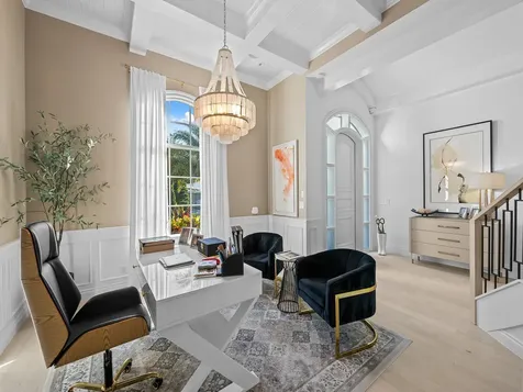 1025 Vista Del Mar Drive Delray Beach FL 33483