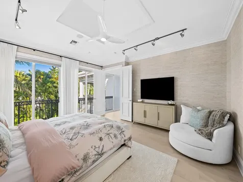 1025 Vista Del Mar Drive Delray Beach FL 33483
