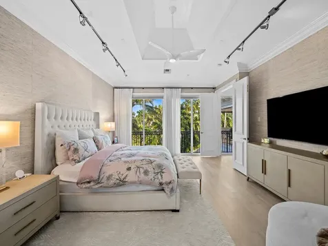 1025 Vista Del Mar Drive Delray Beach FL 33483