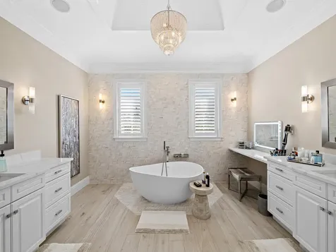 1025 Vista Del Mar Drive Delray Beach FL 33483