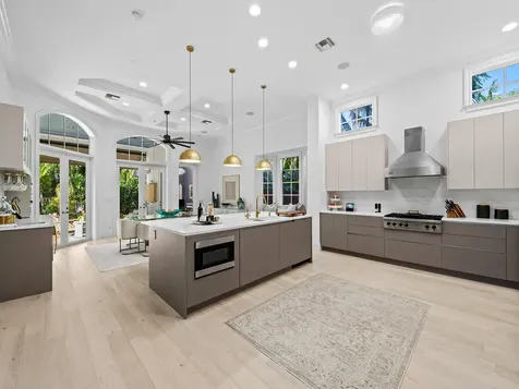 1025 Vista Del Mar Drive Delray Beach FL 33483