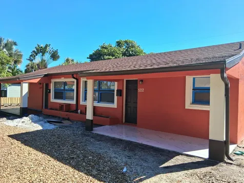 520 52nd Street West Palm Beach FL 33407