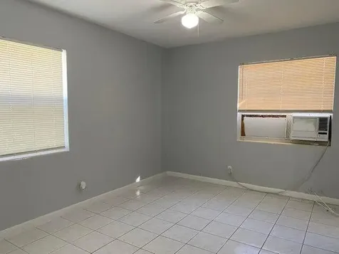 520 52nd Street West Palm Beach FL 33407