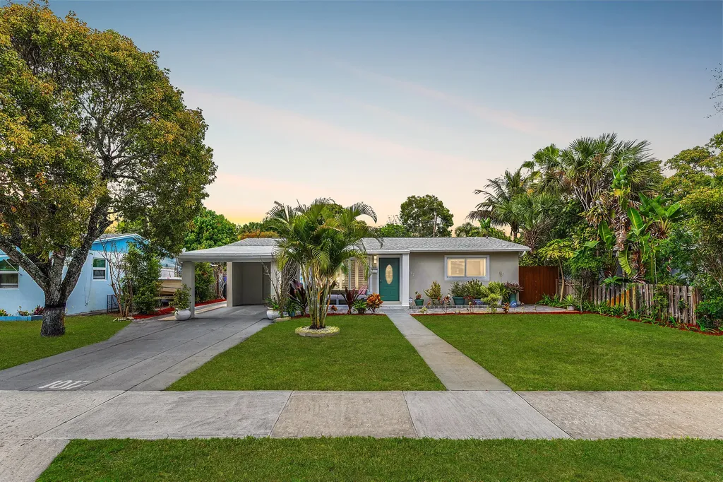 1017 Hansen Street West Palm Beach FL 33405