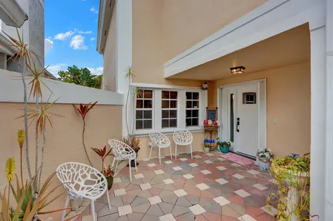 12 Brighton Court Palm Beach Gardens FL 33418