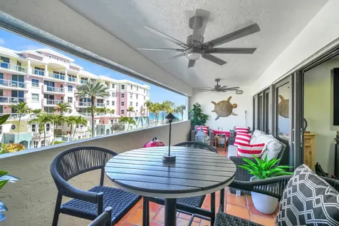 330 Se 20th Avenue Deerfield Beach FL 33441