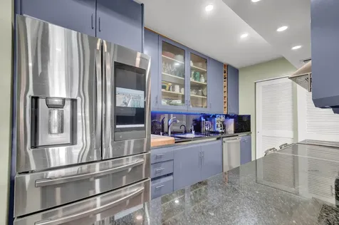 330 Se 20th Avenue Deerfield Beach FL 33441