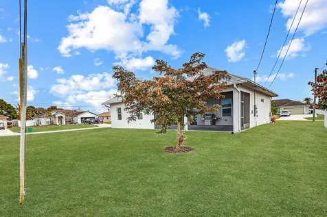 601 Sw Mchole Avenue Port Saint Lucie FL 34953