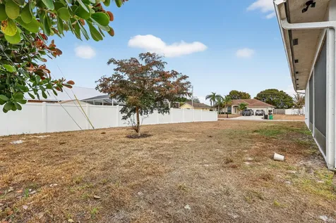 601 Sw Mchole Avenue Port Saint Lucie FL 34953