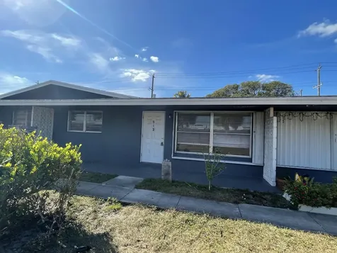 913 S G Street Lake Worth Beach FL 33460