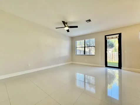 9623 Town Parc Circle Parkland FL 33076